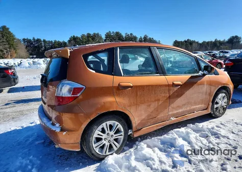 2009 Honda Fit Sport из США, поврежденный, VIN JHMGE88499S044097